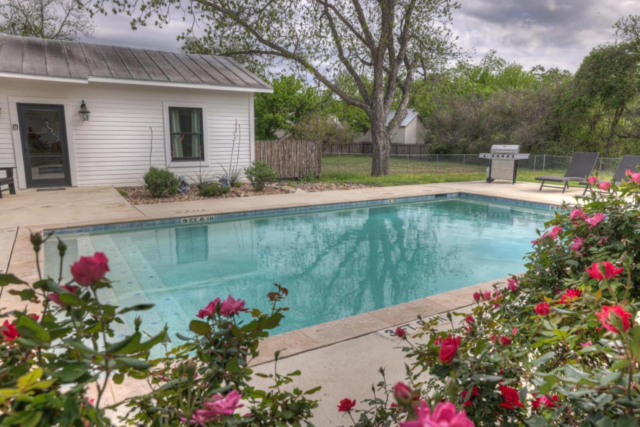 Schubert Inn Cottage - Pool - Walk To Main St Fredericksburg Exterior foto